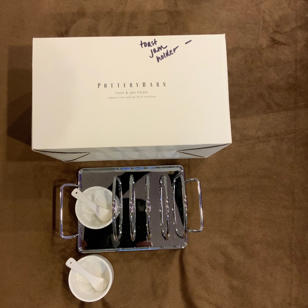 Pottery Barn Toast & Jam Server Cottagecore